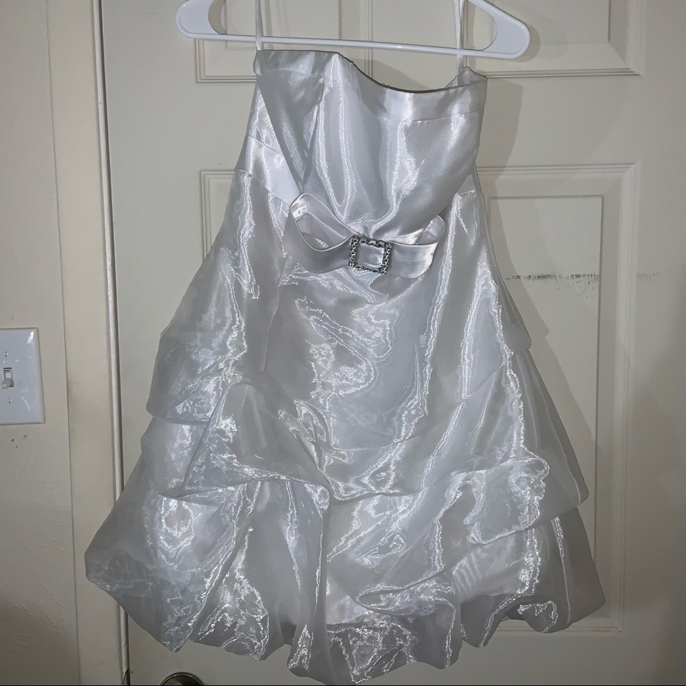 Jessica McClintok White Strapless Dress Belted Bow